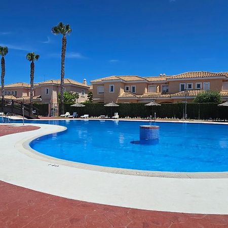 Homes of Spain, Casa Duplex Playas del Sur, 400m del mar , WIFI Playas de Vera Bagian luar foto