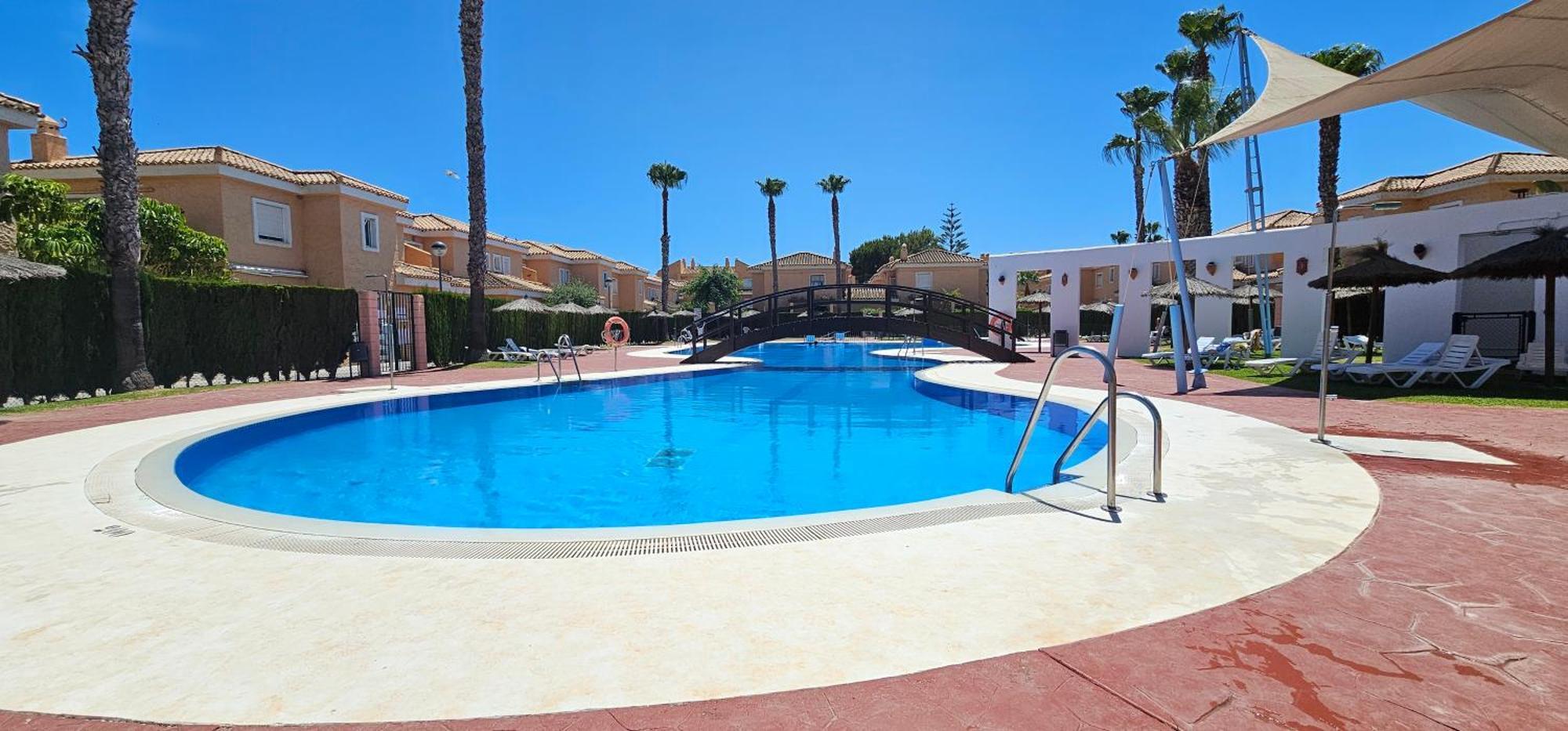 Homes of Spain, Casa Duplex Playas del Sur, 400m del mar , WIFI Playas de Vera Bagian luar foto