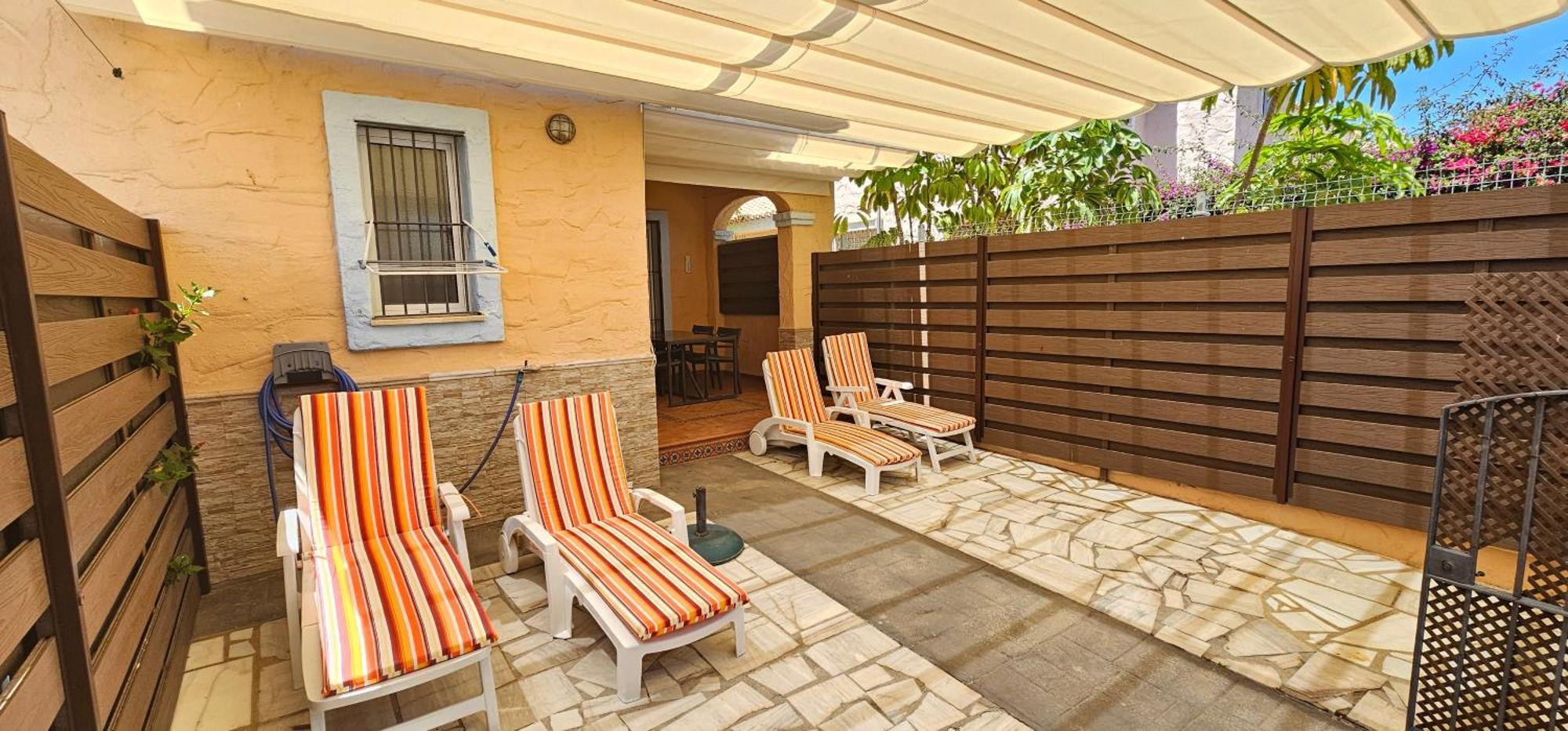 Homes of Spain, Casa Duplex Playas del Sur, 400m del mar , WIFI Playas de Vera Bagian luar foto