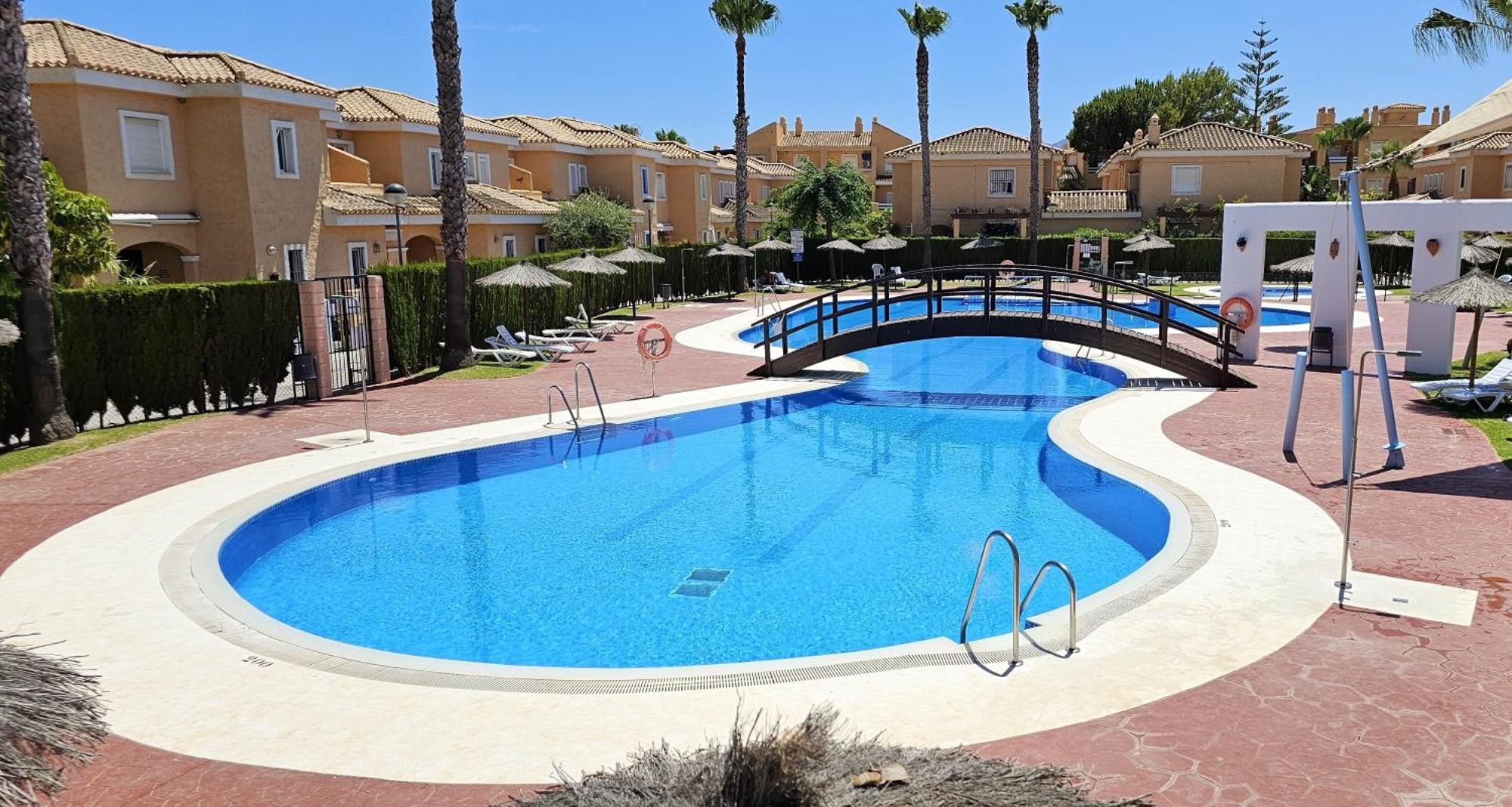 Homes of Spain, Casa Duplex Playas del Sur, 400m del mar , WIFI Playas de Vera Bagian luar foto
